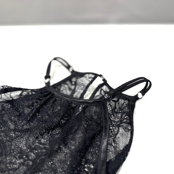 Les P'Tites Folies Paloma Lace Dress, Size Medium - Picture 5 of 9